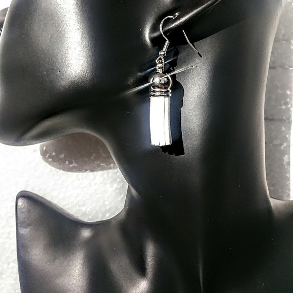 JovitaSpring Frostbitten tassel - Picture 2 of 6